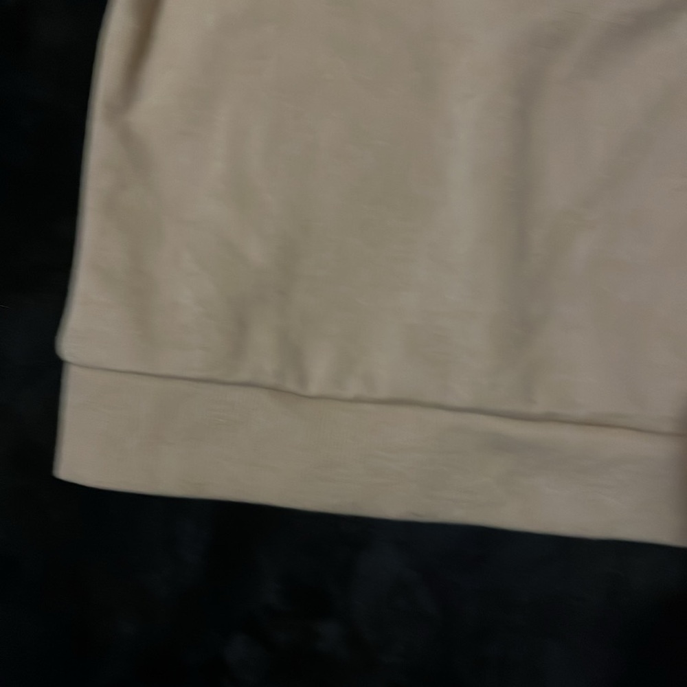 Short Sleeve Crew Neck Crop Top - Picture 8 of 8